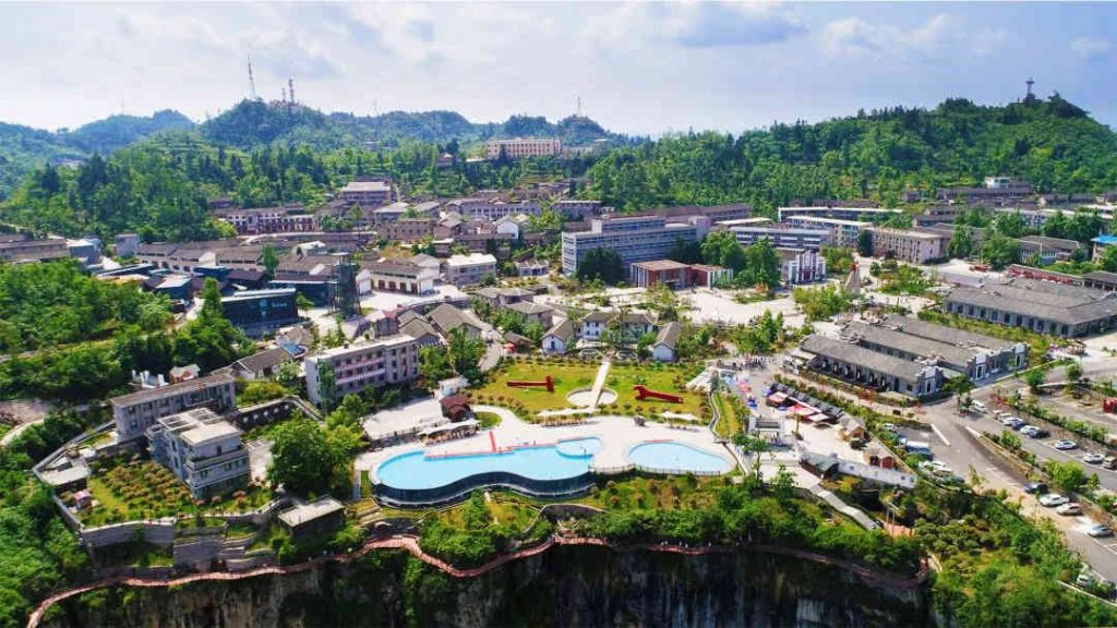 贵州工业旅游工业遗迹改造案例:朱砂古镇